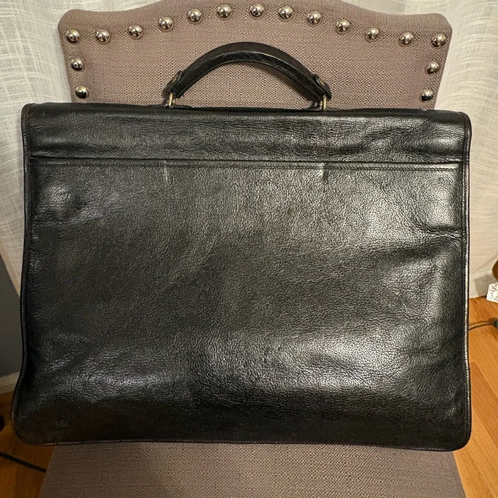🔥IL BISONTE Wanny Di Filippo Black Leather Briefcase Made in Italy VGUC